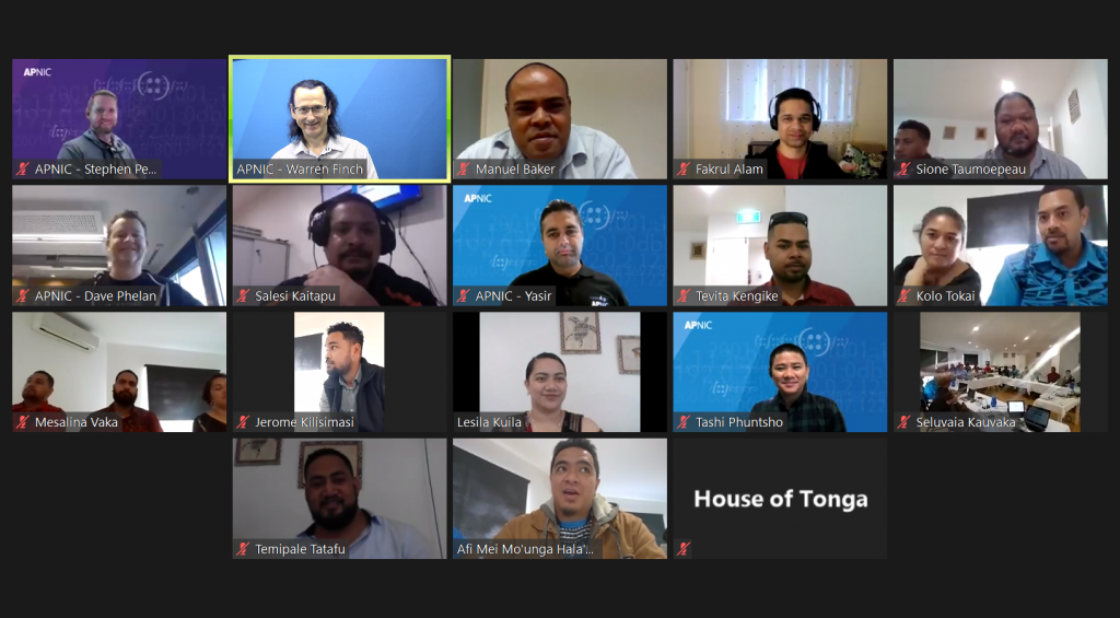 A screenshot of participants and trainers attending the NMM course via Zoom.