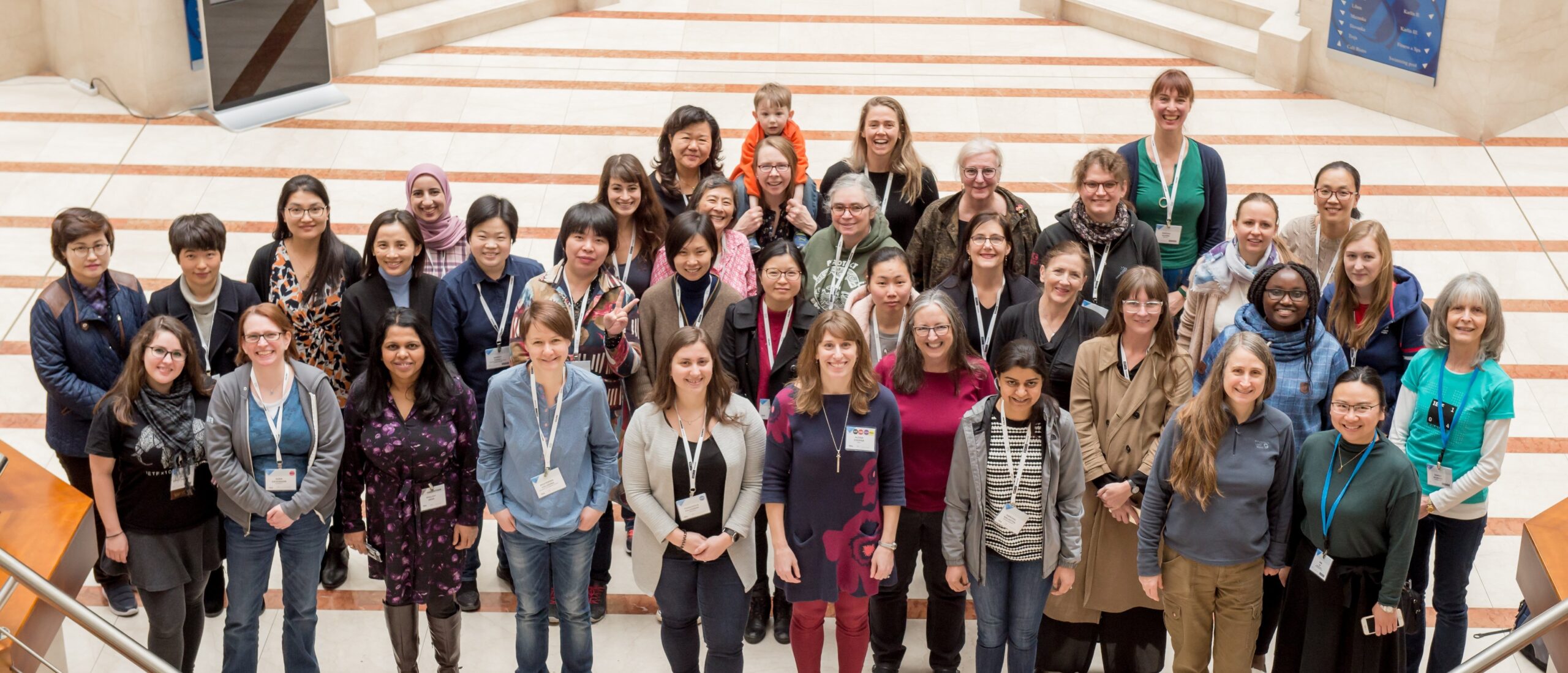 Experience of women participating in the IETF | APNIC Blog, image size:2560x1099