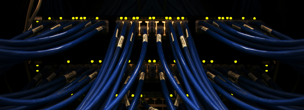 Data-centre_cables_FT