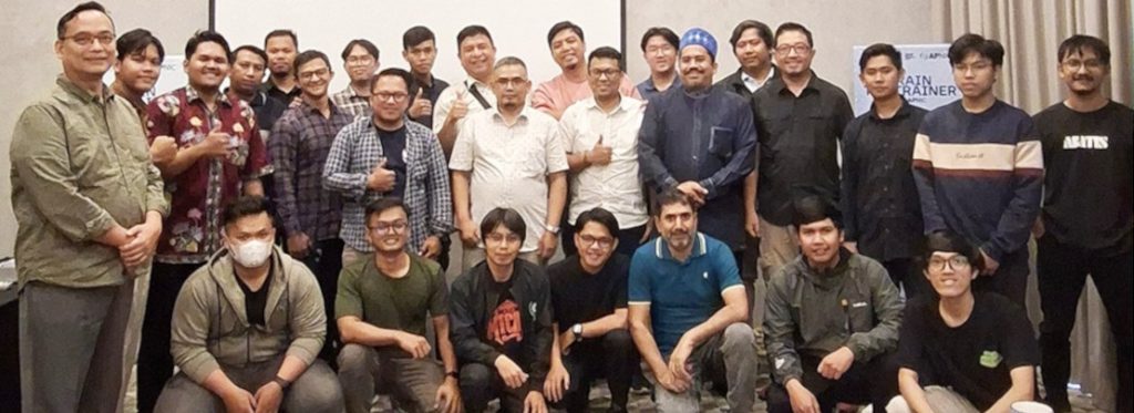 The Apnic Academy training participants at IPv6 Deployment.